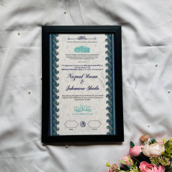 Paisley Side Border Nikahnama – Islamic Marriage Certificate in Wooden Frame