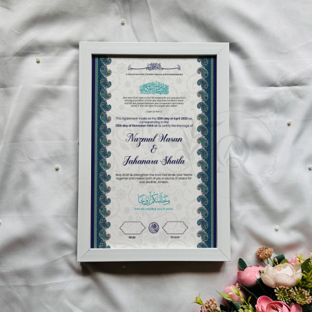 Paisley Side Border Nikahnama – Islamic Marriage Certificate in Wooden Frame
